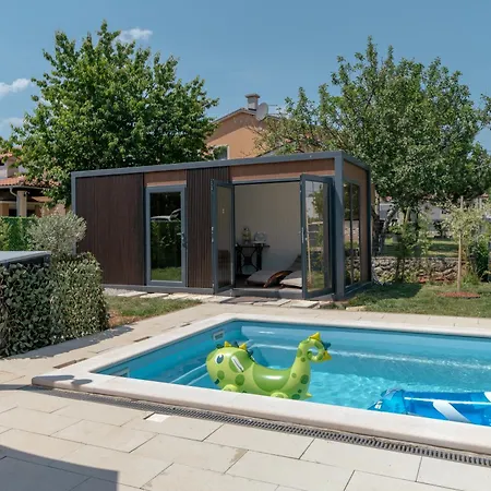 Willa Moni, Family House Near Labin With Pool, Sauna And Jacuzzi Nedeščina